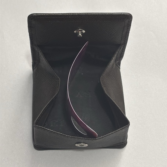 BURBERRY RARE COIN POUCH - Picture 5 of 9